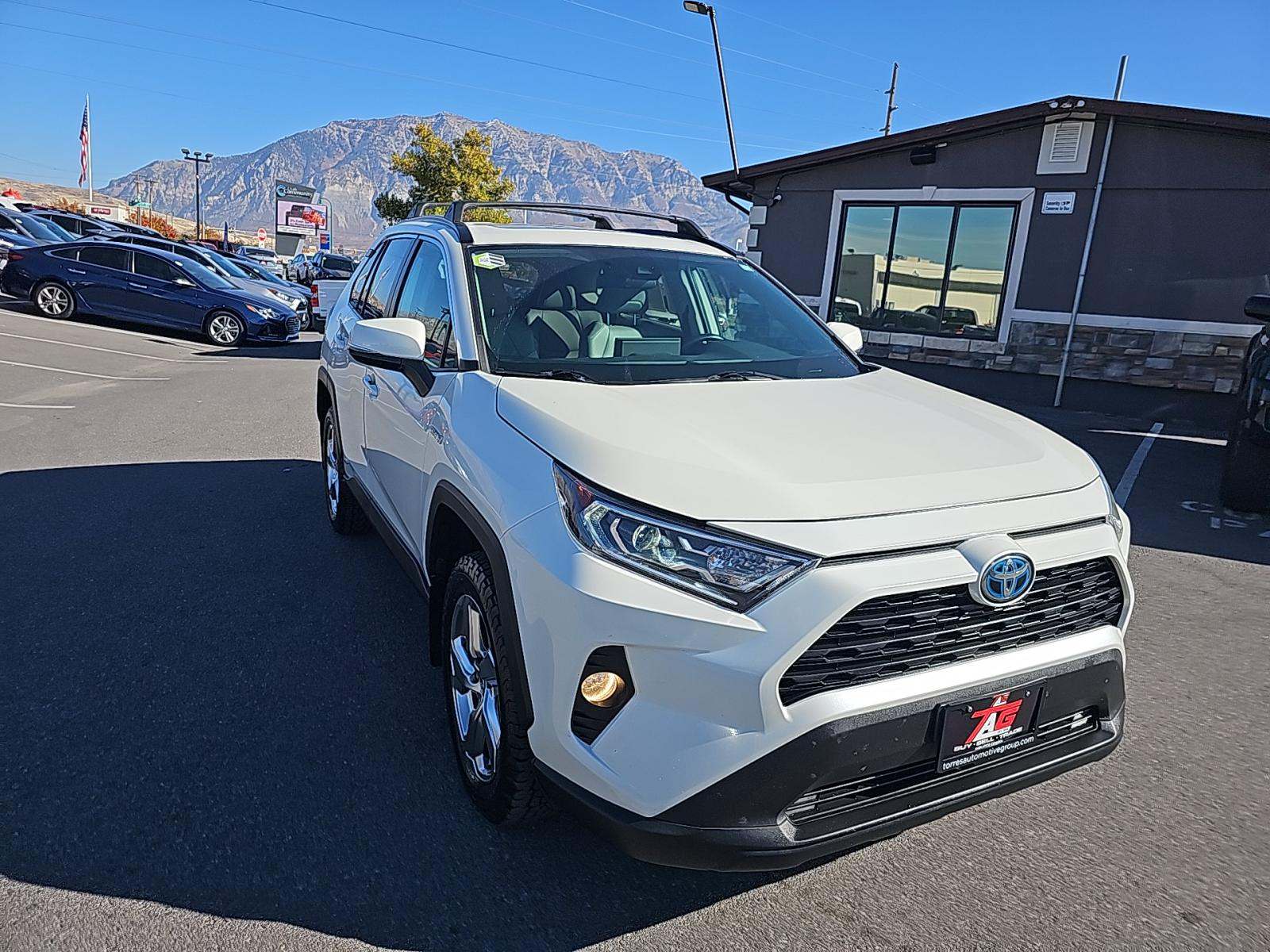 2021 Toyota RAV4 Hybrid XLE Premium AWD