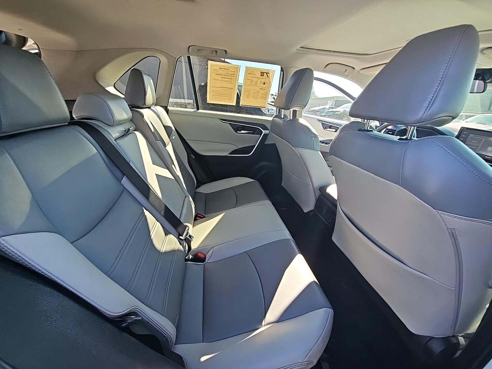 2021 Toyota RAV4 Hybrid XLE Premium AWD