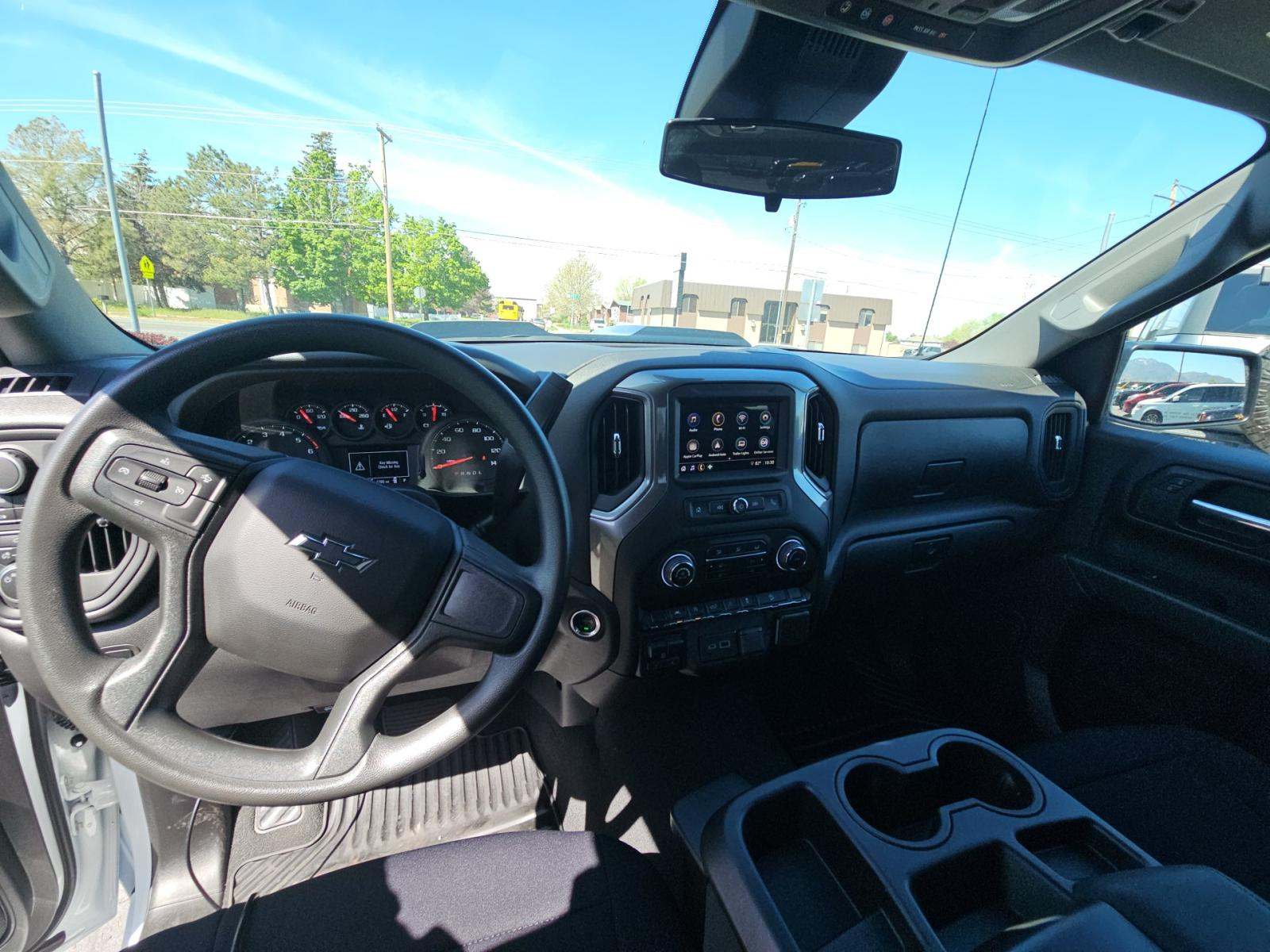 CHEVROLET SILVERADO - 10