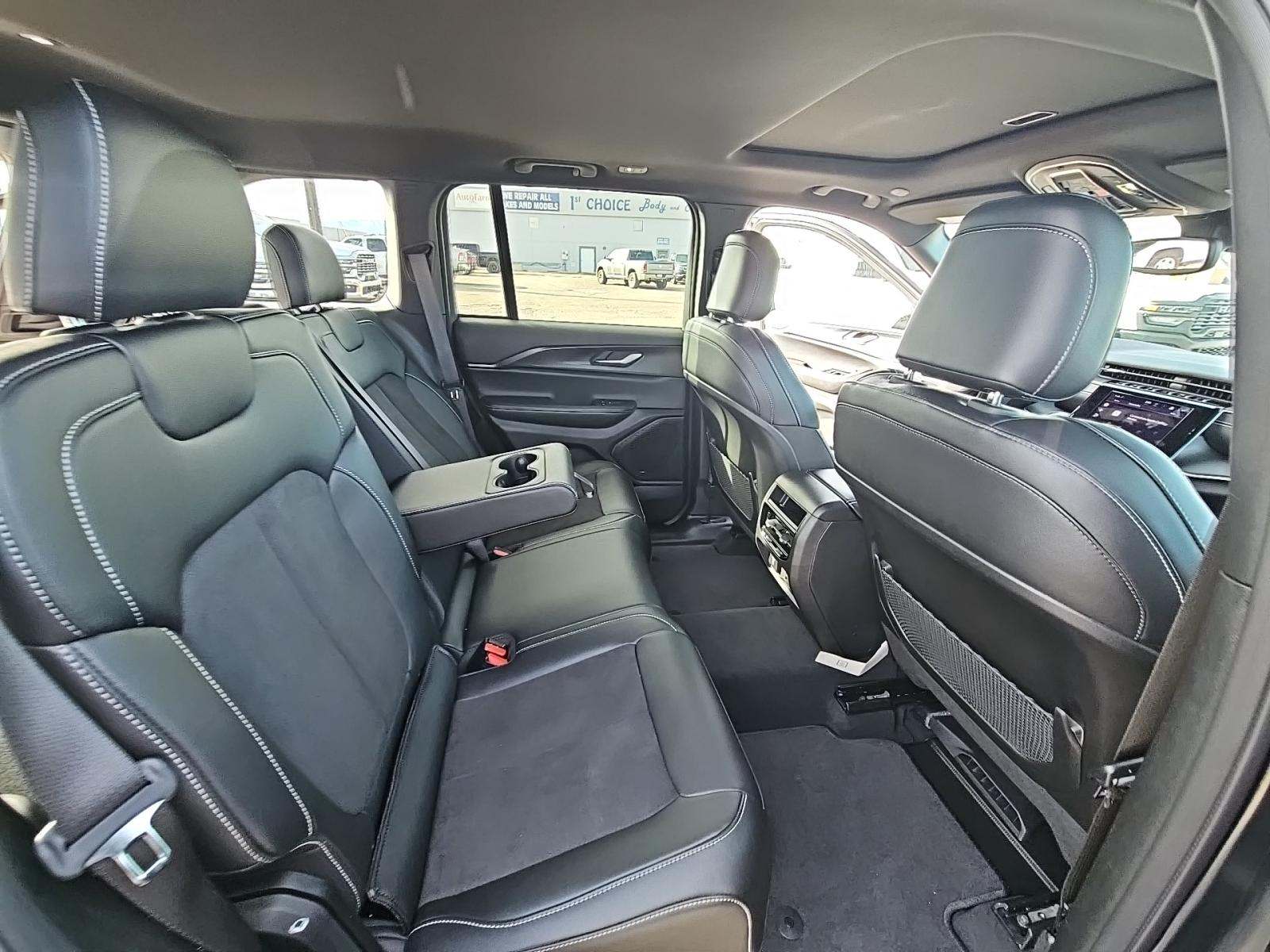 2024 Jeep Grand Cherokee Altitude X AWD