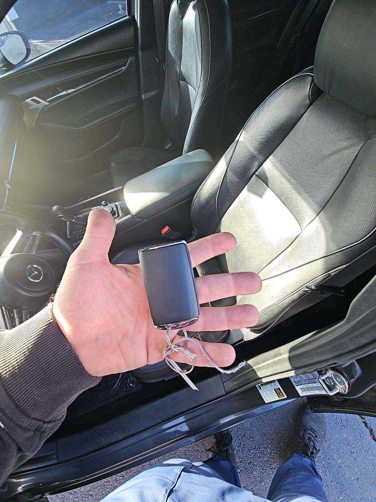 2020 MAZDA MAZDA3 Base FWD