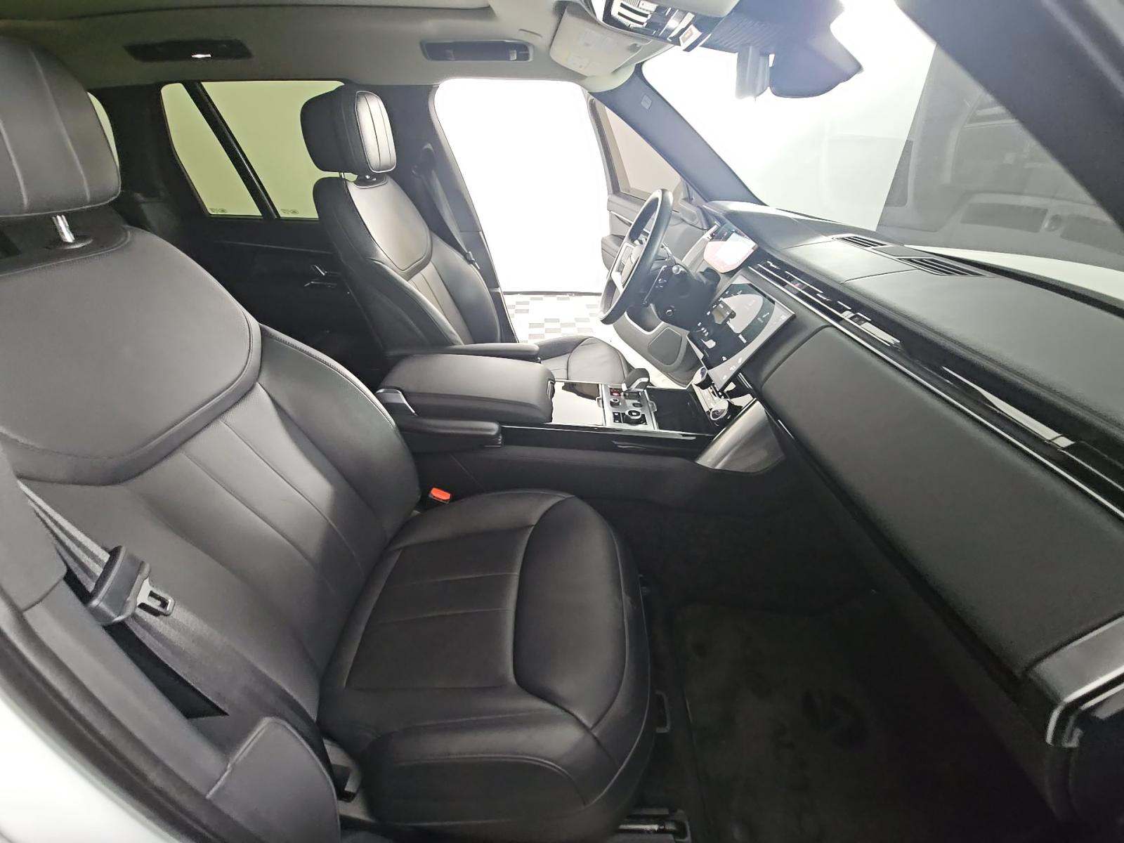 2022 Land Rover Range Rover SE AWD