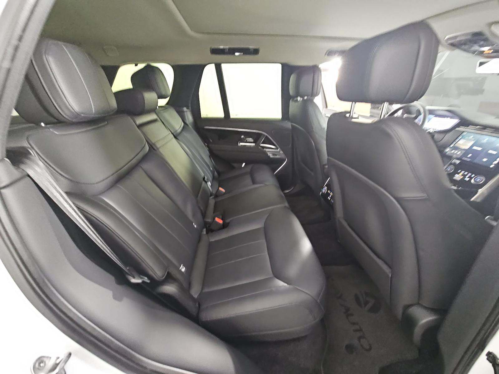 2022 Land Rover Range Rover SE AWD