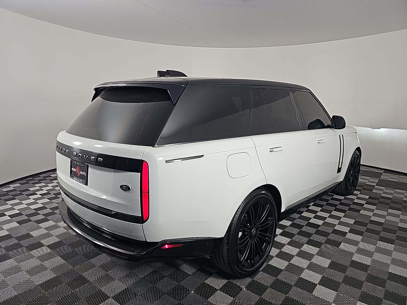 2022 Land Rover Range Rover SE AWD