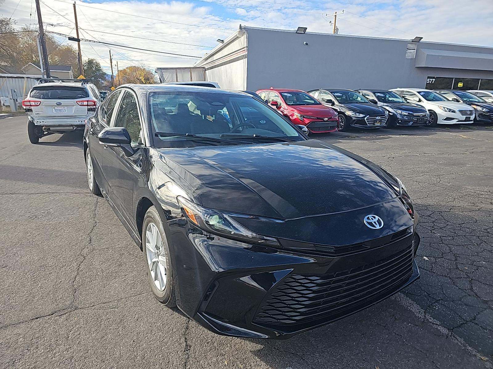 2025 Toyota Camry LE FWD