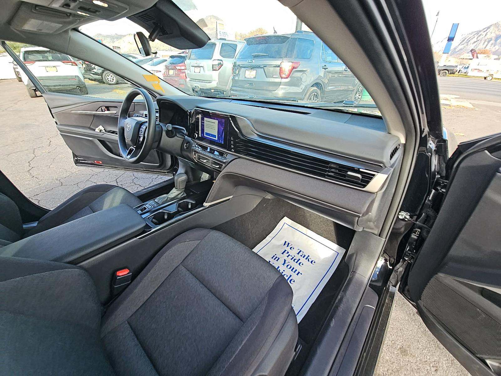 2025 Toyota Camry LE FWD