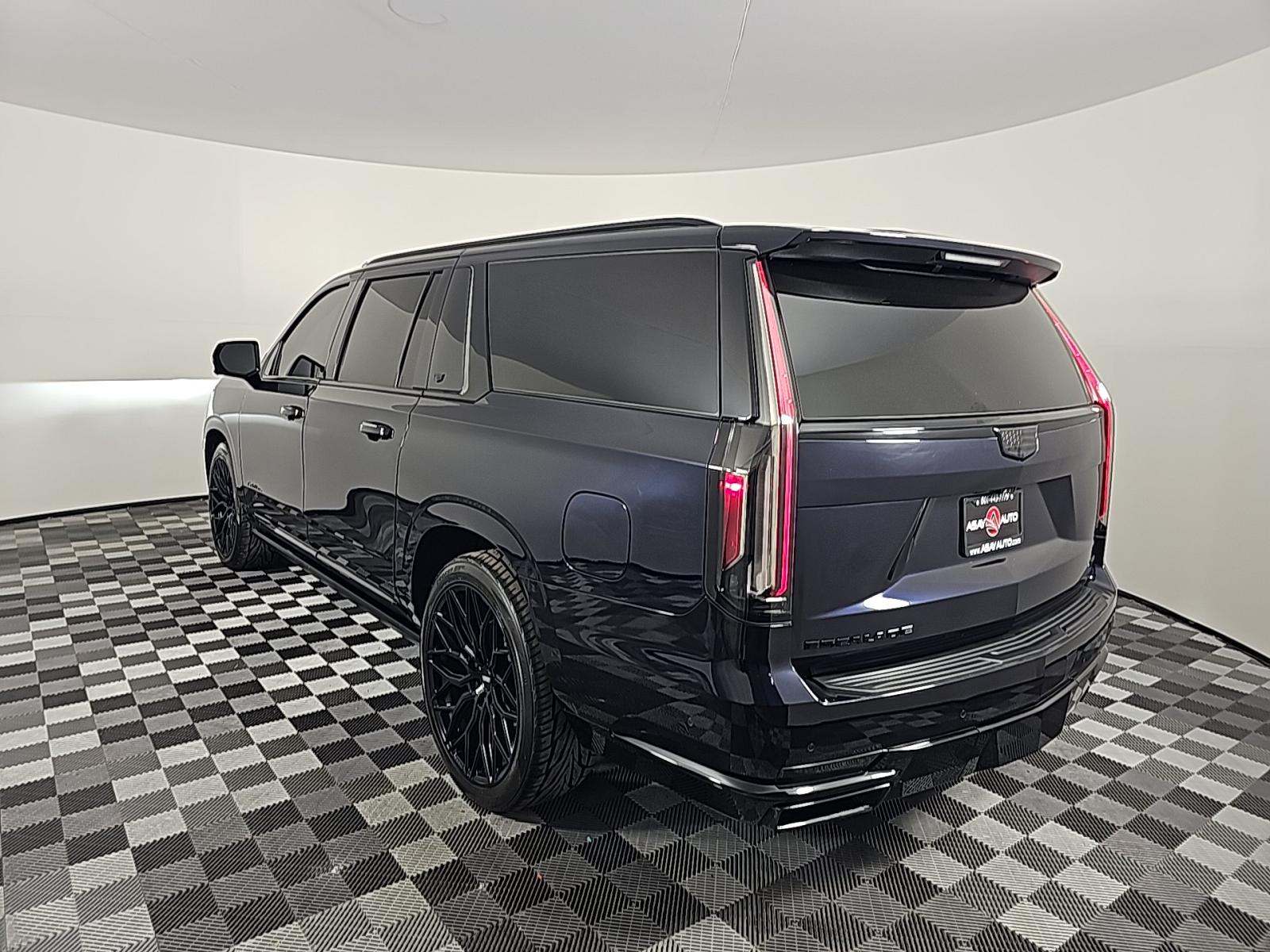 2023 Cadillac Escalade ESV Sport Platinum AWD