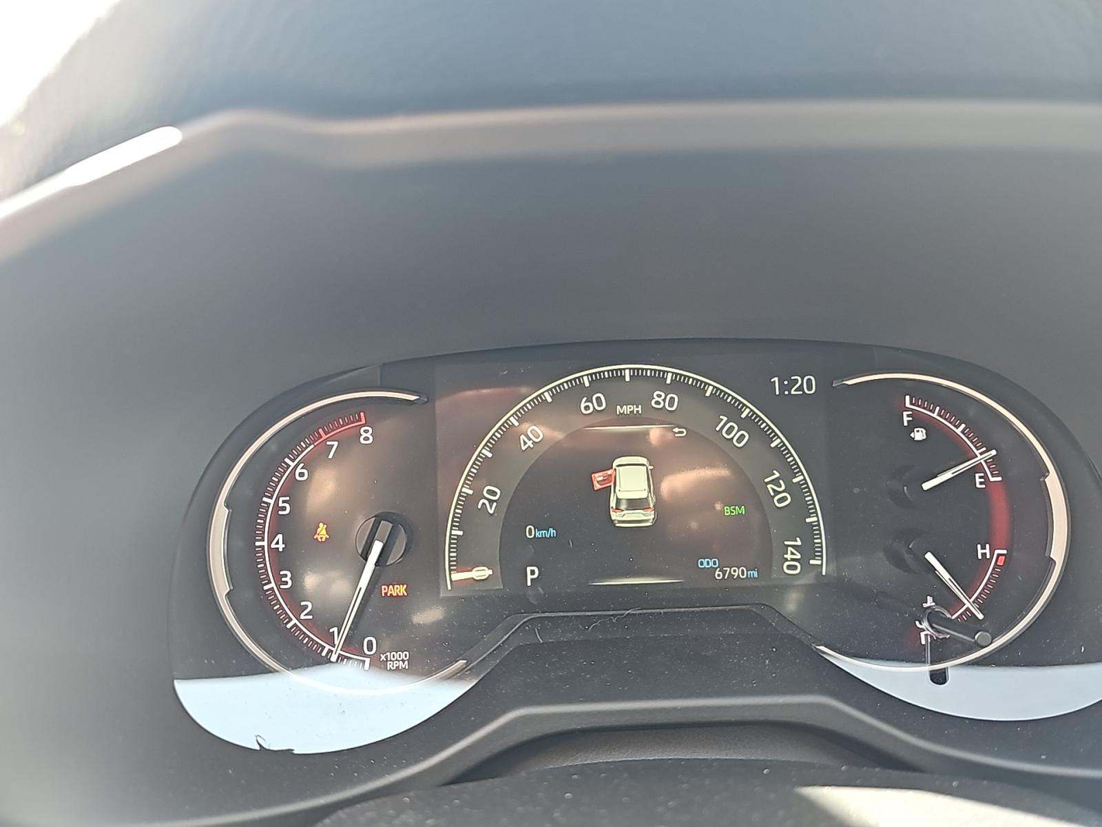 2024 Toyota RAV4 XLE Premium FWD