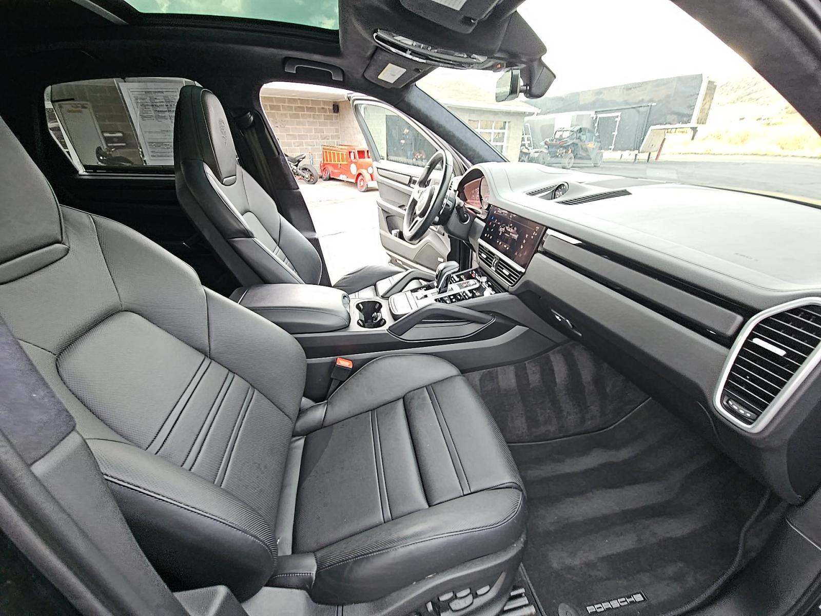 2023 Porsche Cayenne GTS AWD