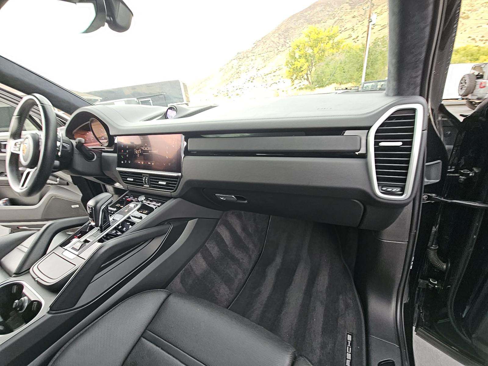 2023 Porsche Cayenne GTS AWD