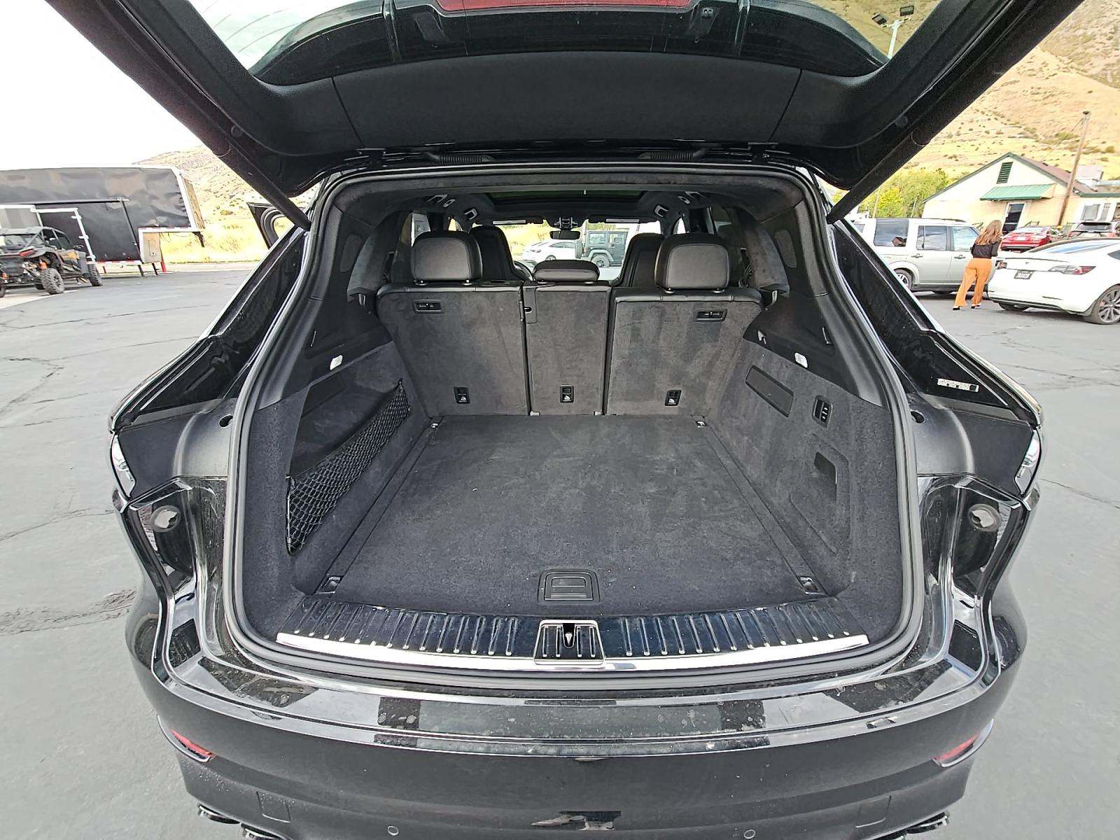 2023 Porsche Cayenne GTS AWD