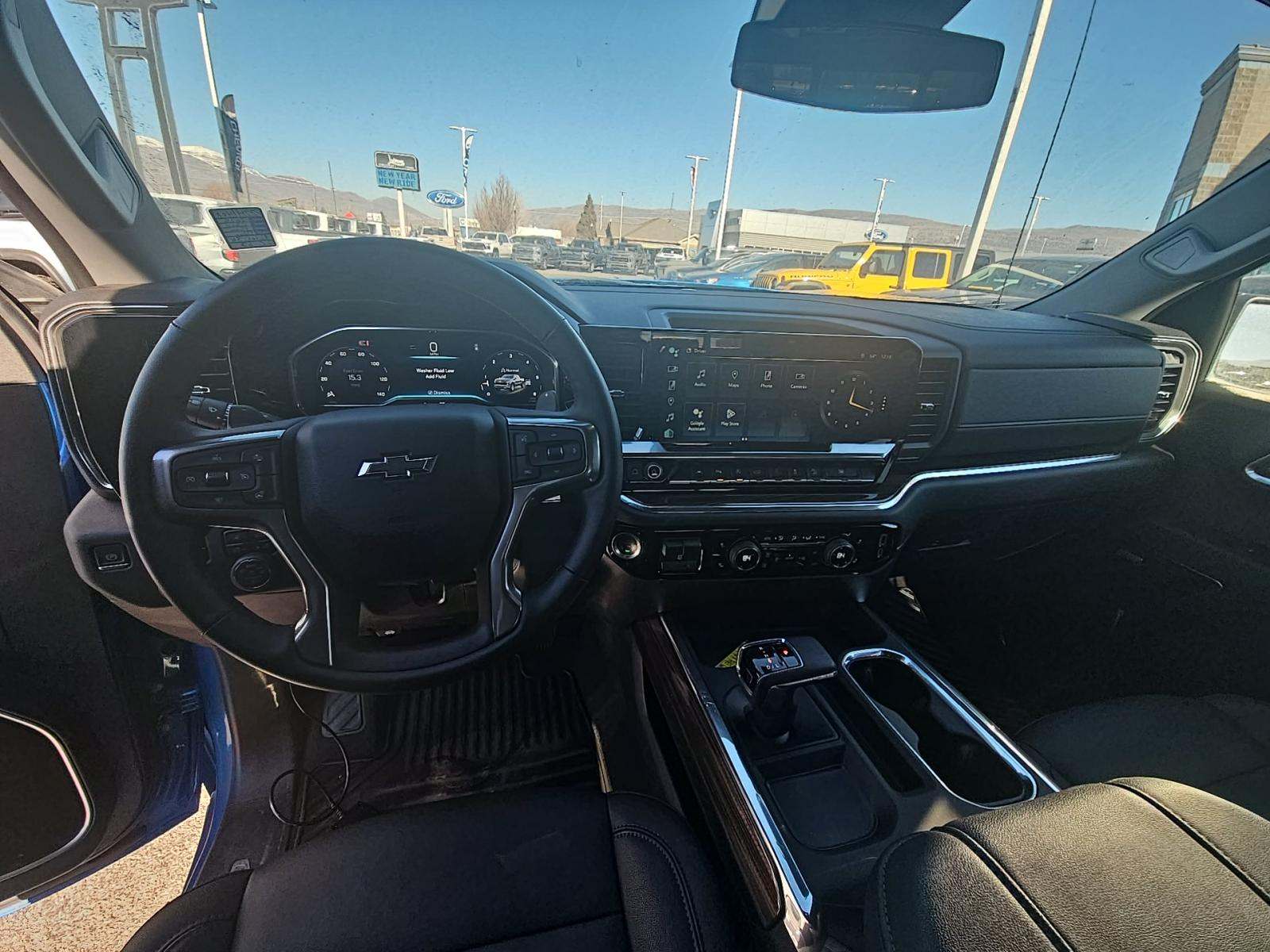 2025 Chevrolet Silverado 1500 RST AWD