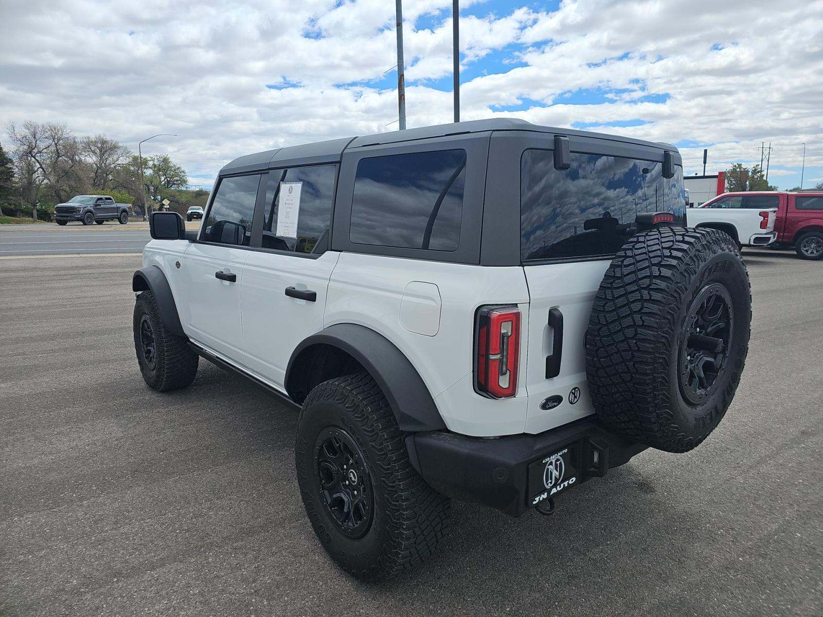 FORD BRONCO - 2