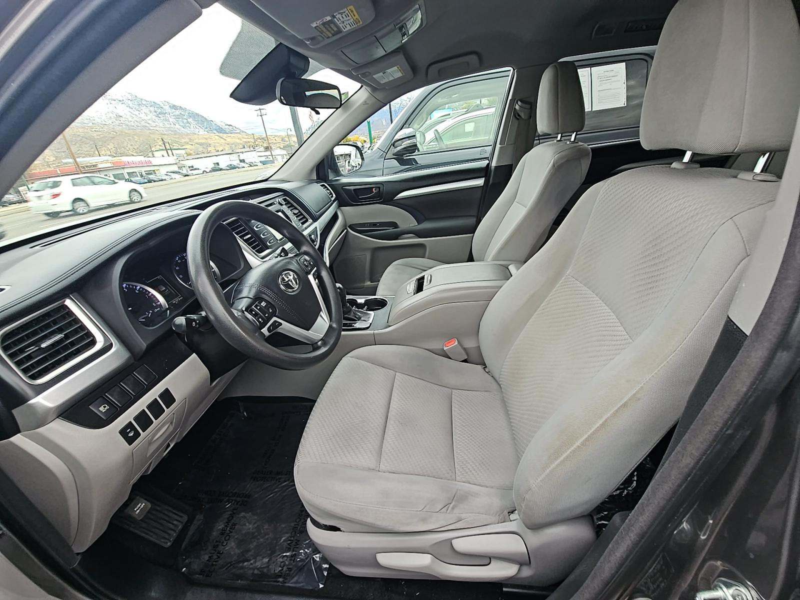 2018 Toyota Highlander LE FWD
