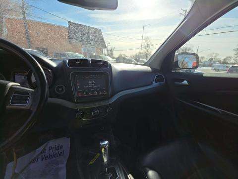 DODGE CROSSROAD - 10