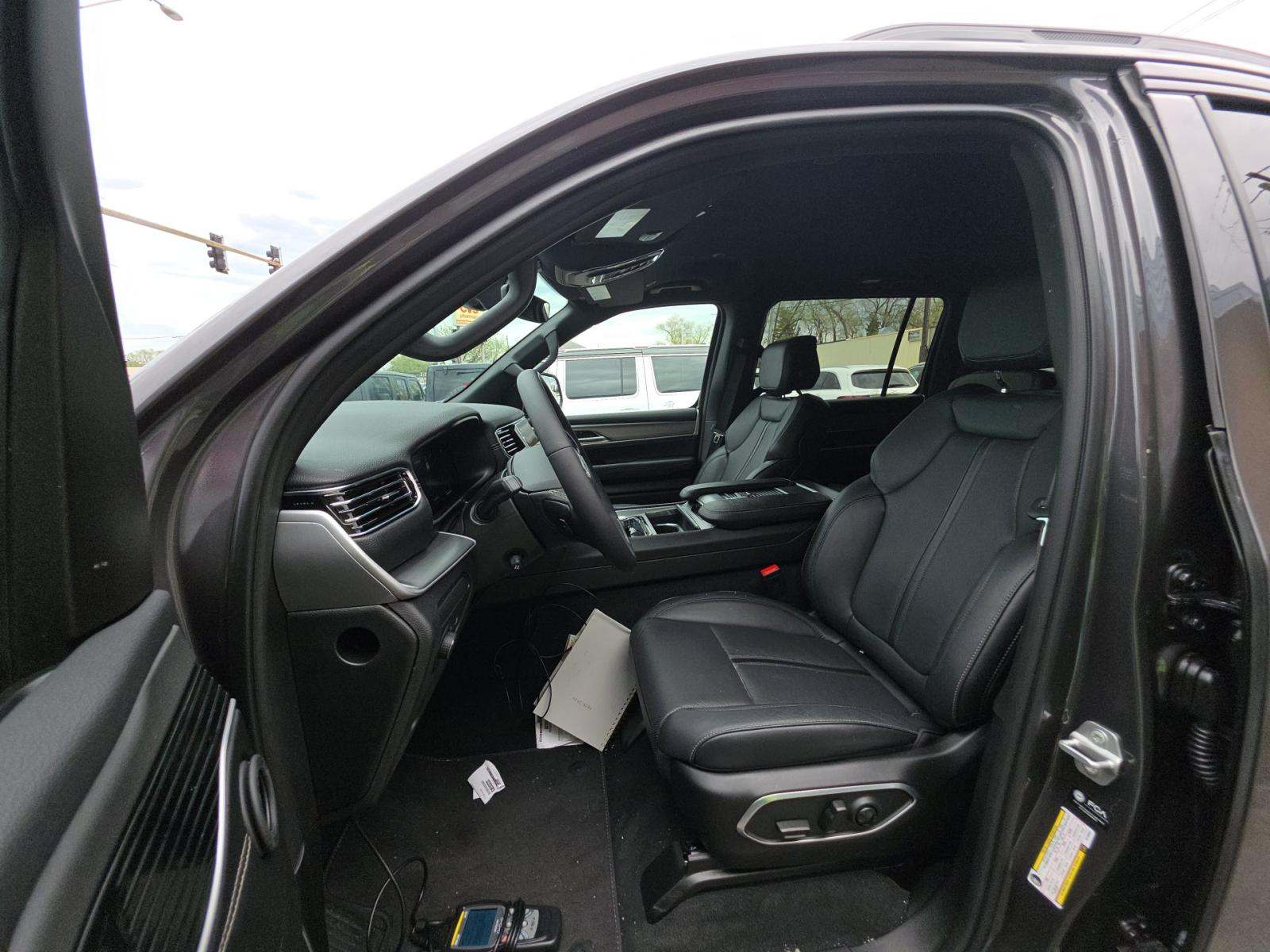 JEEP LIMITED ALTITUDE - 6