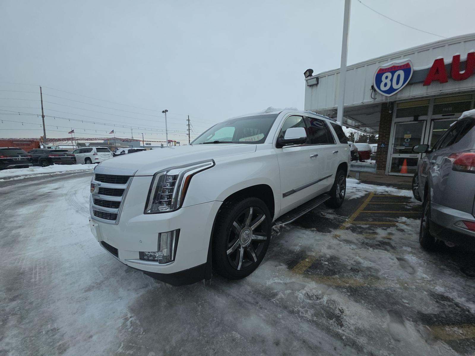 2016 Cadillac Escalade Luxury AWD