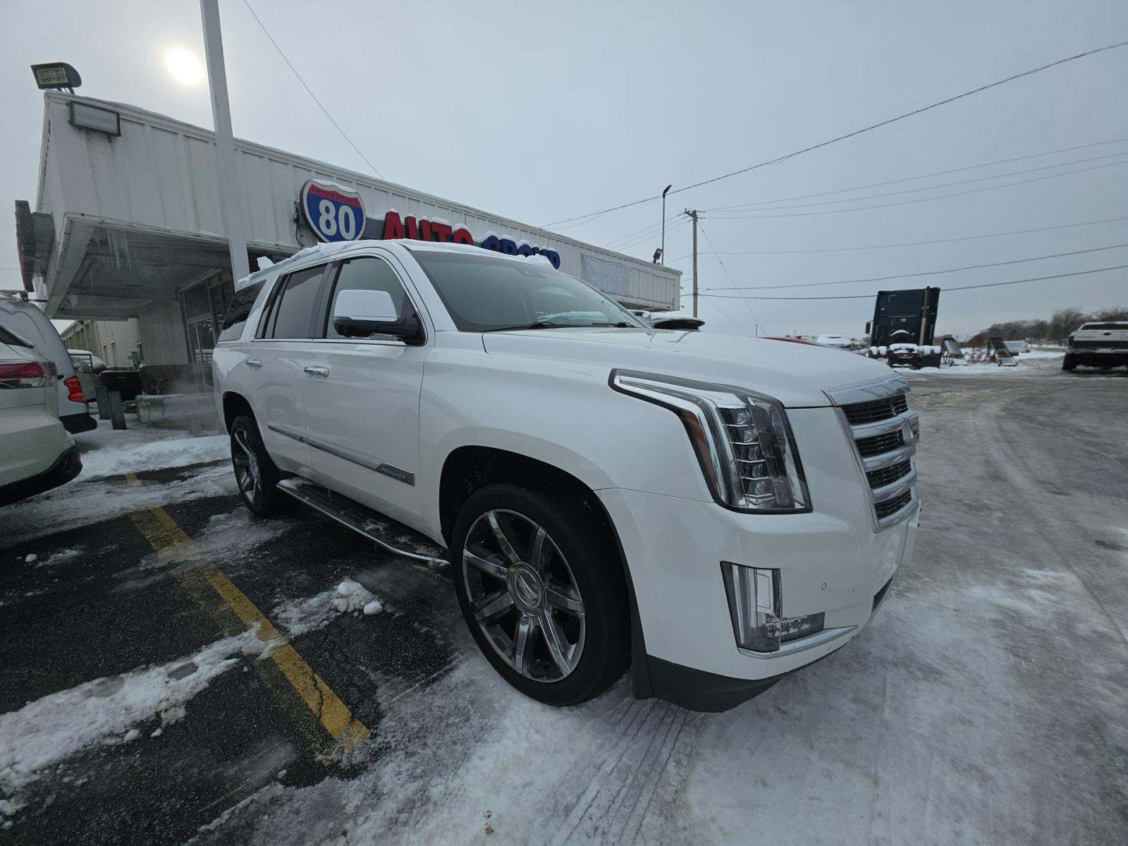 2016 Cadillac Escalade Luxury AWD