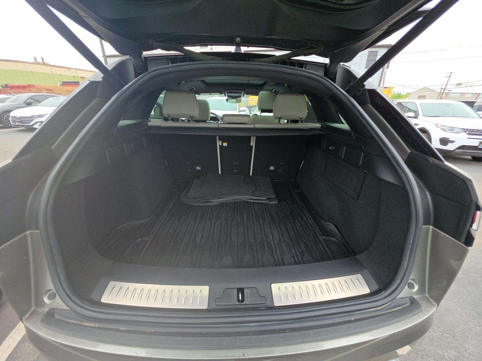 2020 Land Rover Range Rover Velar R-Dynamic S AWD