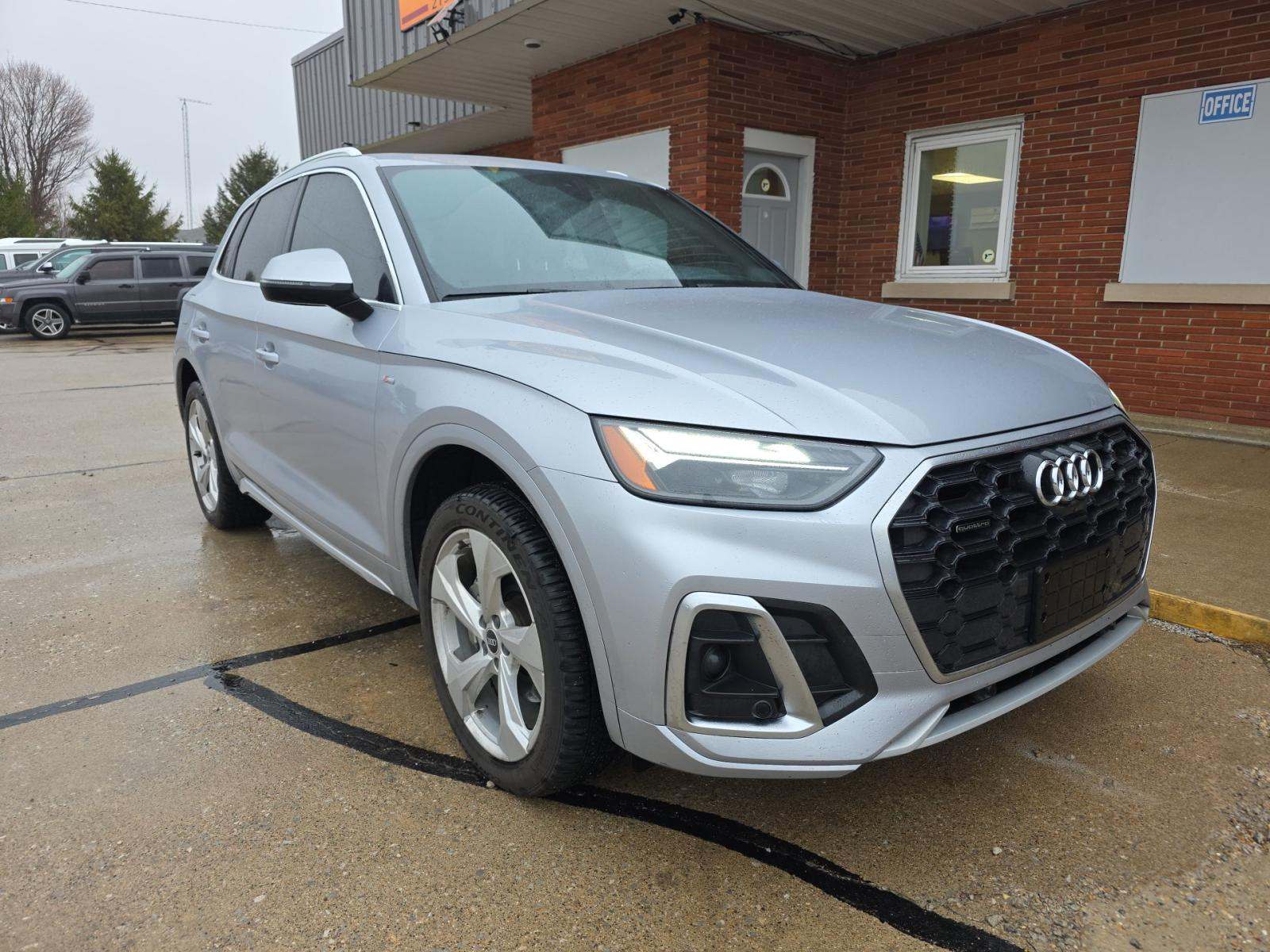 2022 Audi Q5 S line Premium Plus AWD