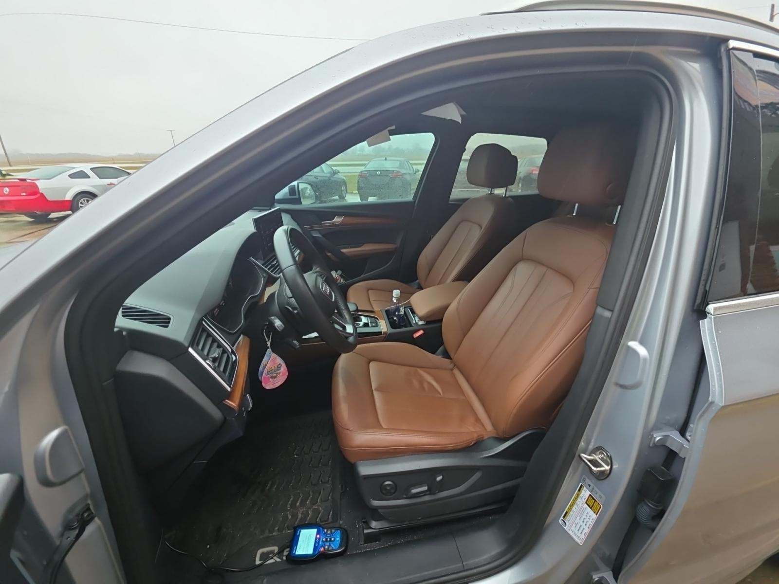 2022 Audi Q5 S line Premium Plus AWD