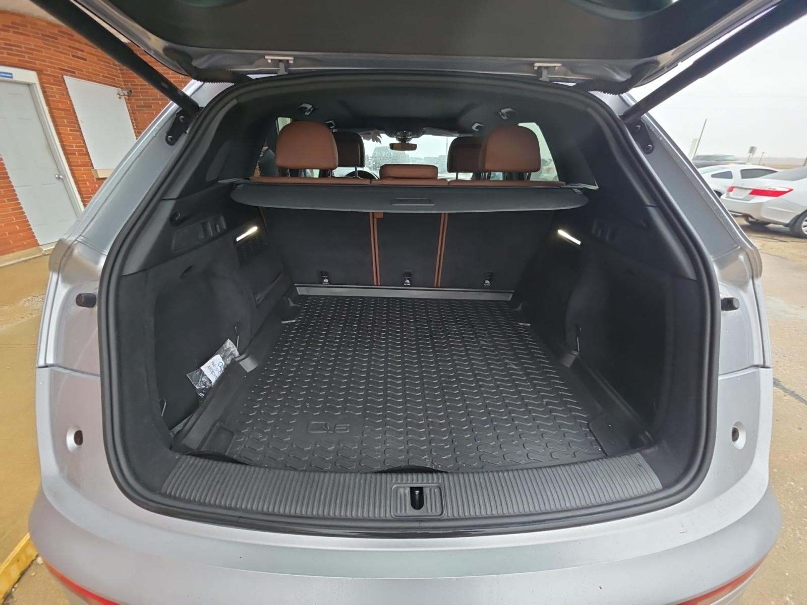 2022 Audi Q5 S line Premium Plus AWD