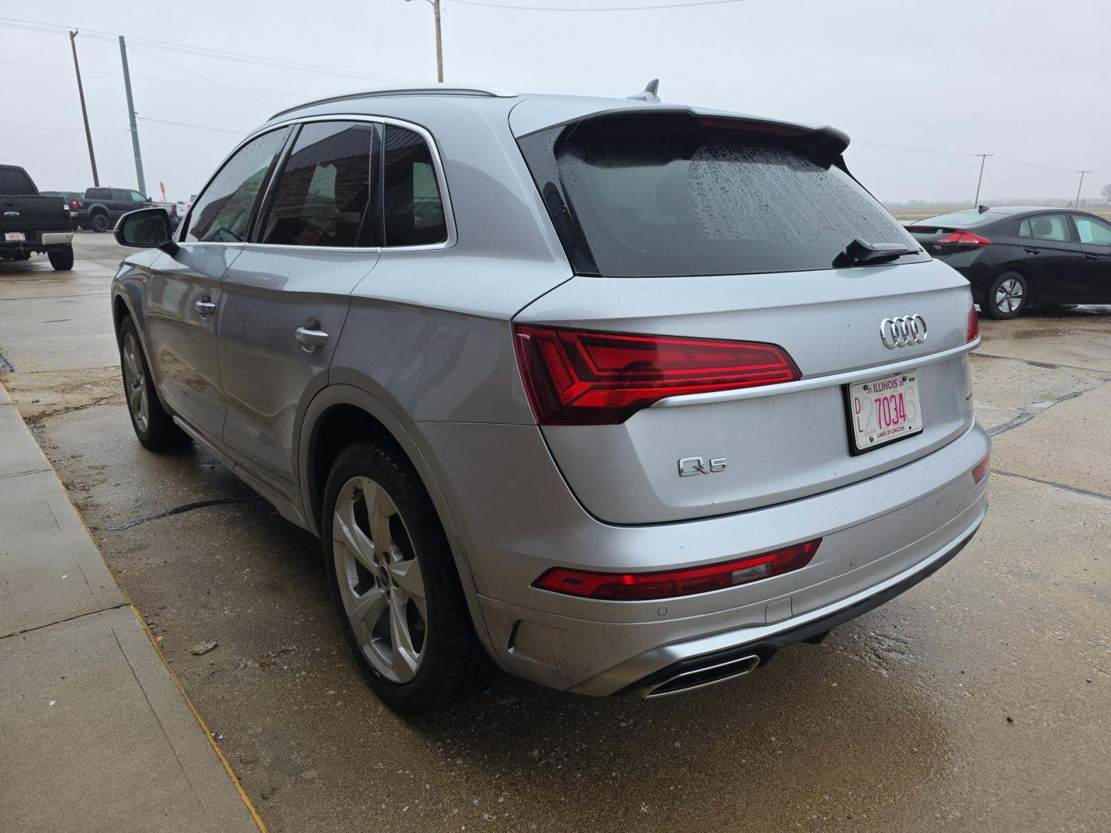 2022 Audi Q5 S line Premium Plus AWD