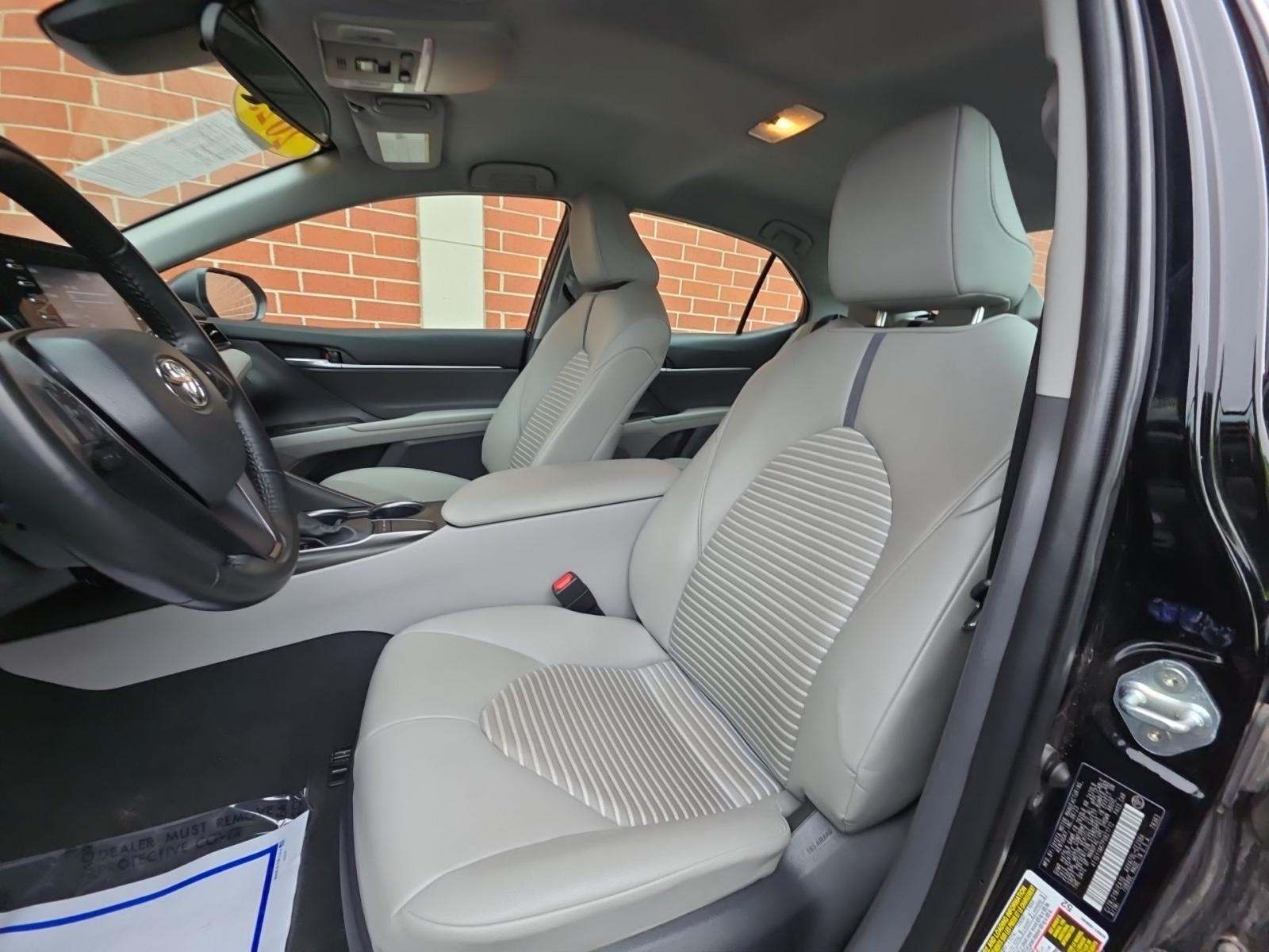 2023 Toyota Camry SE FWD