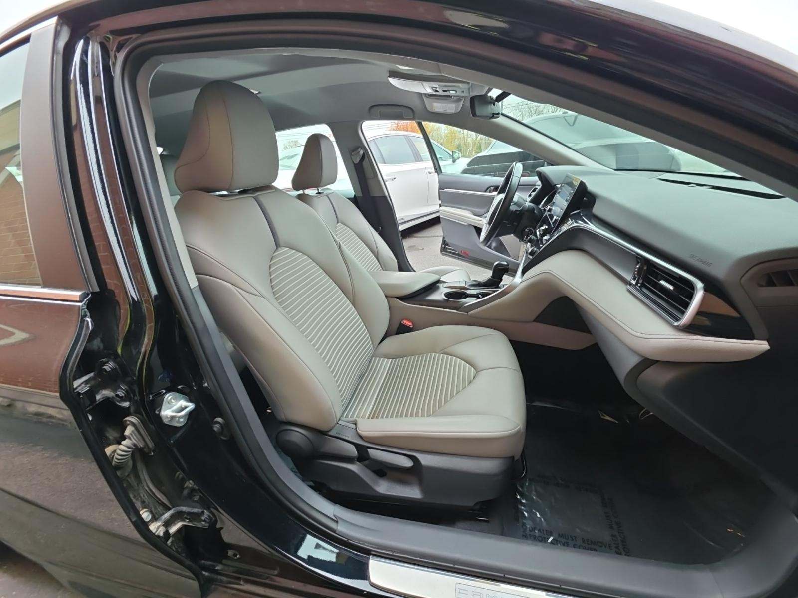 2023 Toyota Camry SE FWD