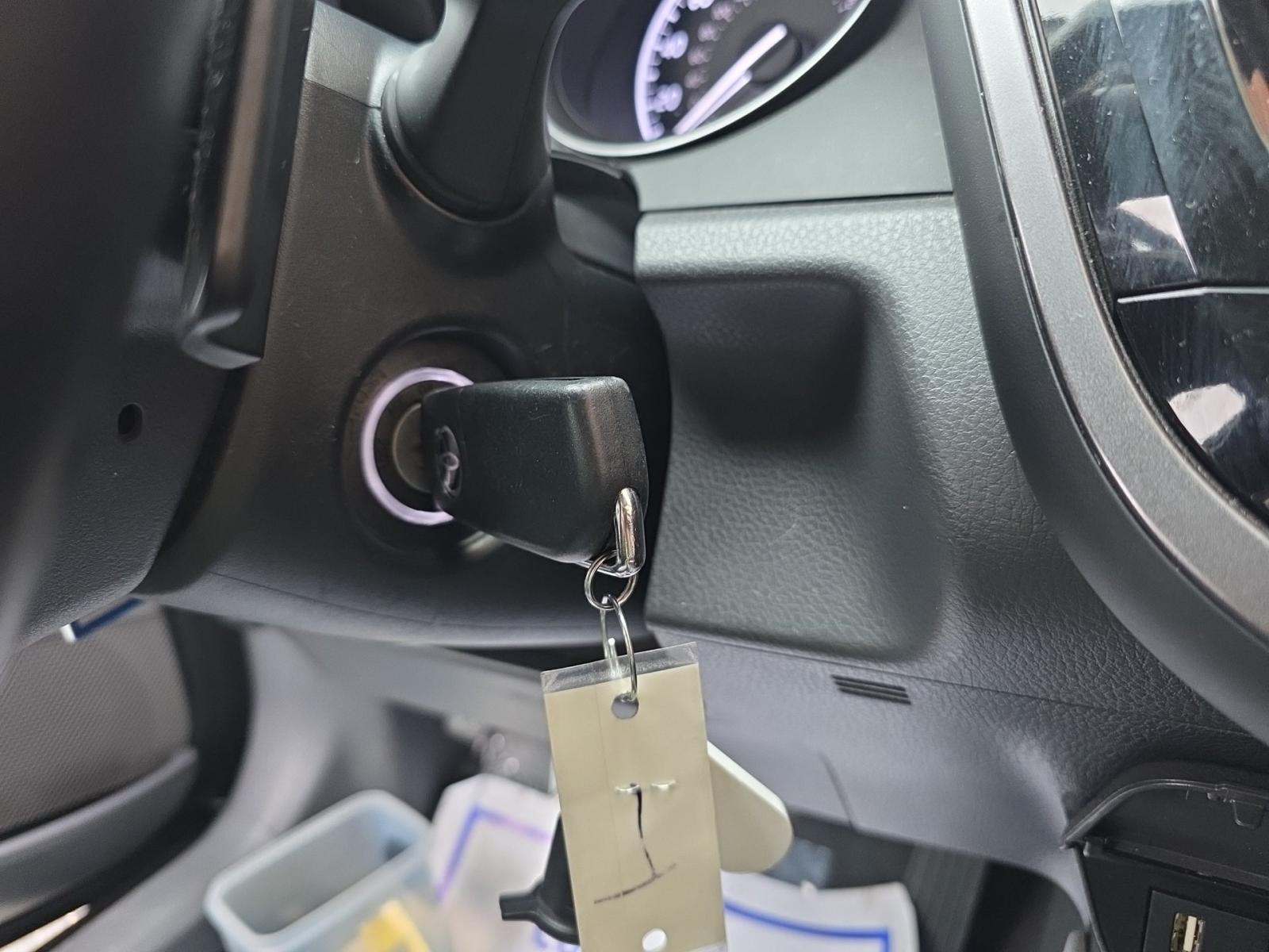 2023 Toyota Camry SE FWD