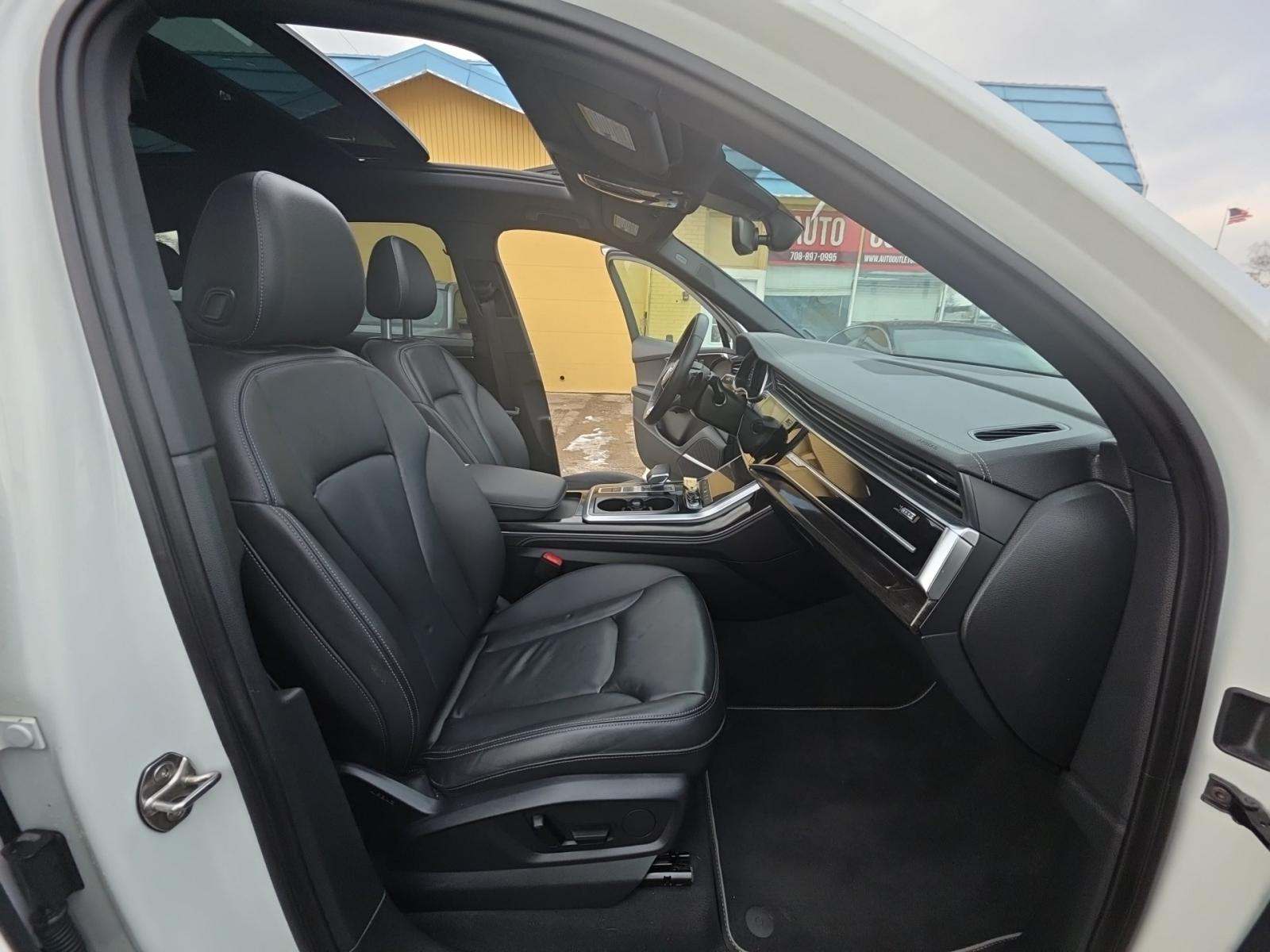 2025 Audi Q7 Premium Plus AWD