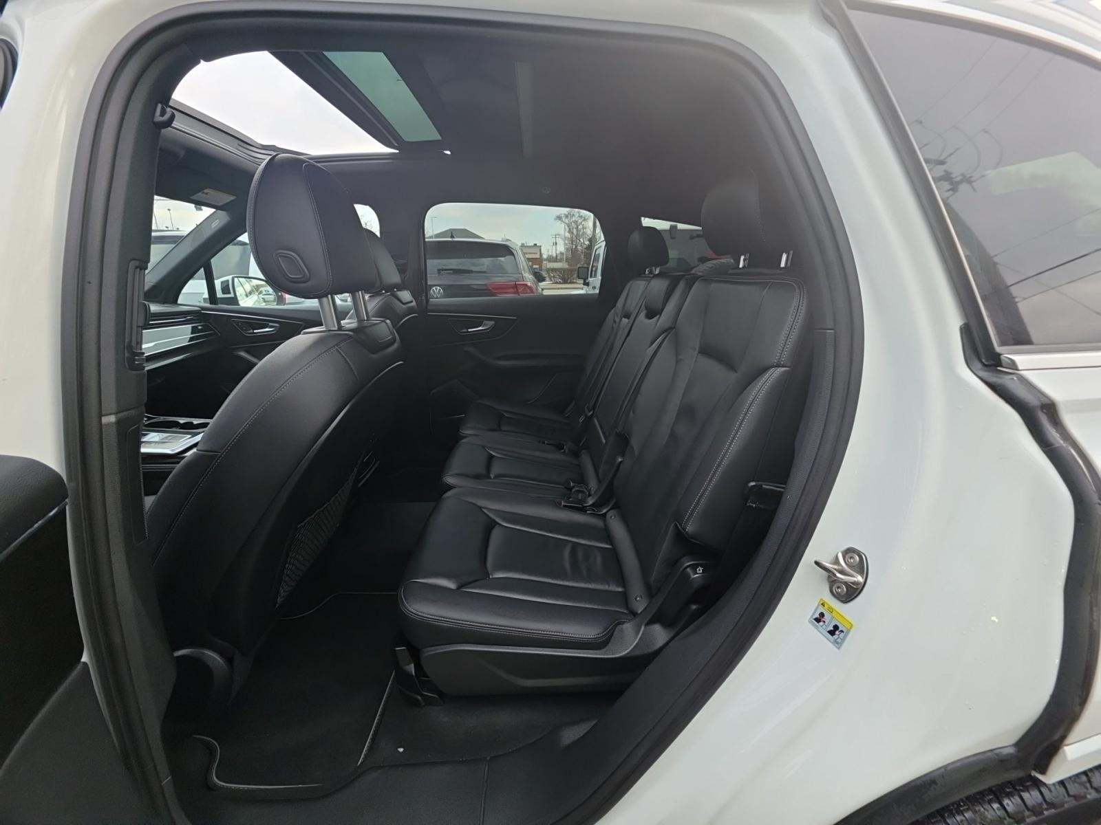 2025 Audi Q7 Premium Plus AWD