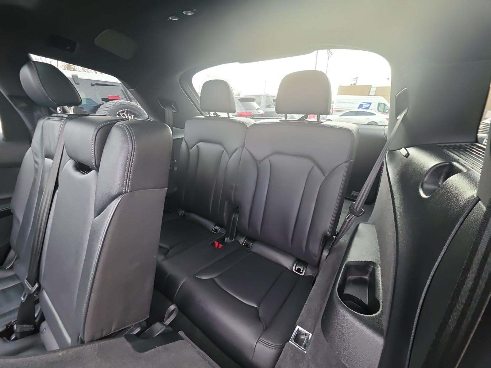 2025 Audi Q7 Premium Plus AWD