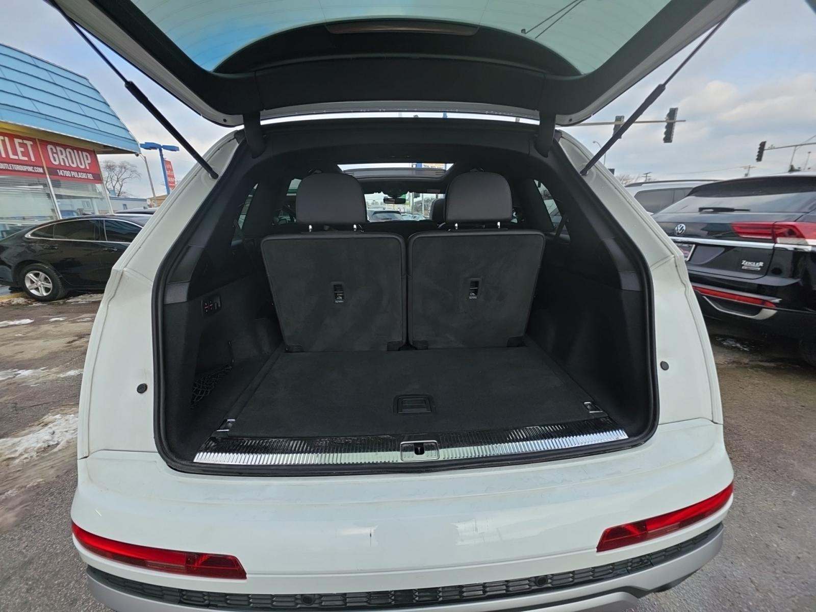 2025 Audi Q7 Premium Plus AWD