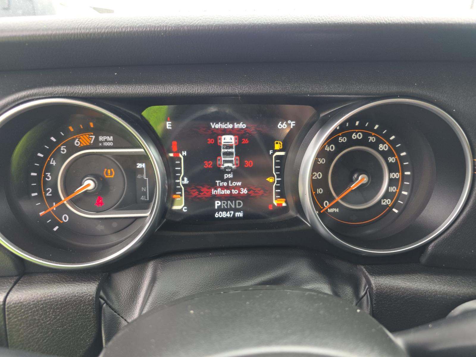 JEEP UNLIMITED SAHARA HIGH ALTITUDE EDITION - 9