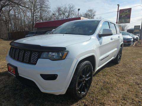 JEEP LAREDO ALTITUDE EDITION - 1