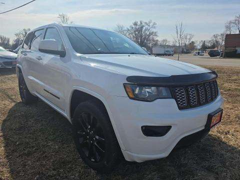 JEEP LAREDO ALTITUDE EDITION - 4