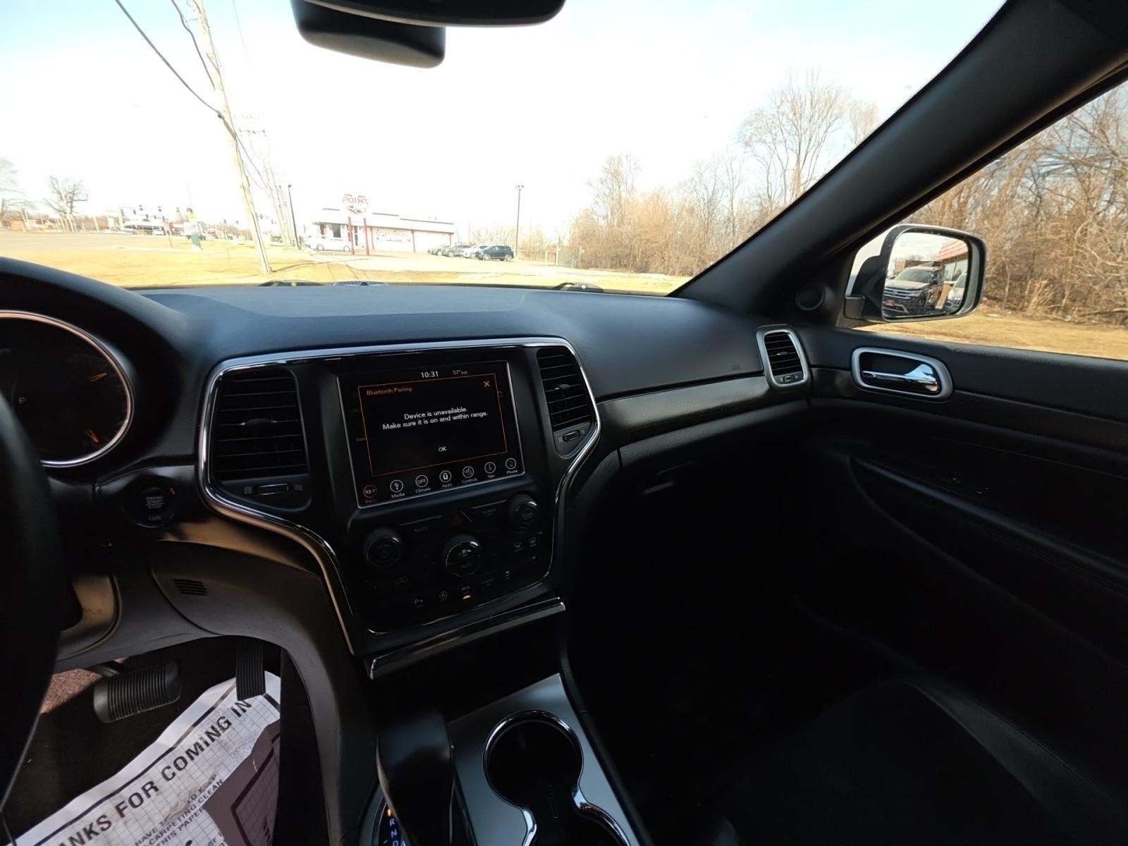 JEEP LAREDO ALTITUDE EDITION - 10
