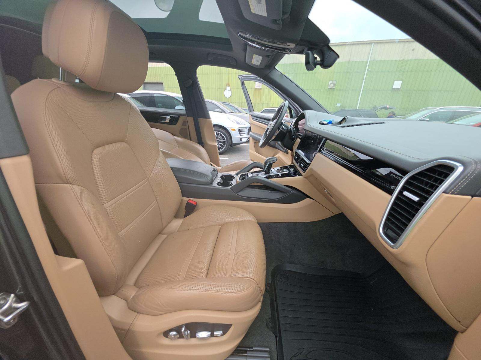 2019 Porsche Cayenne Base AWD