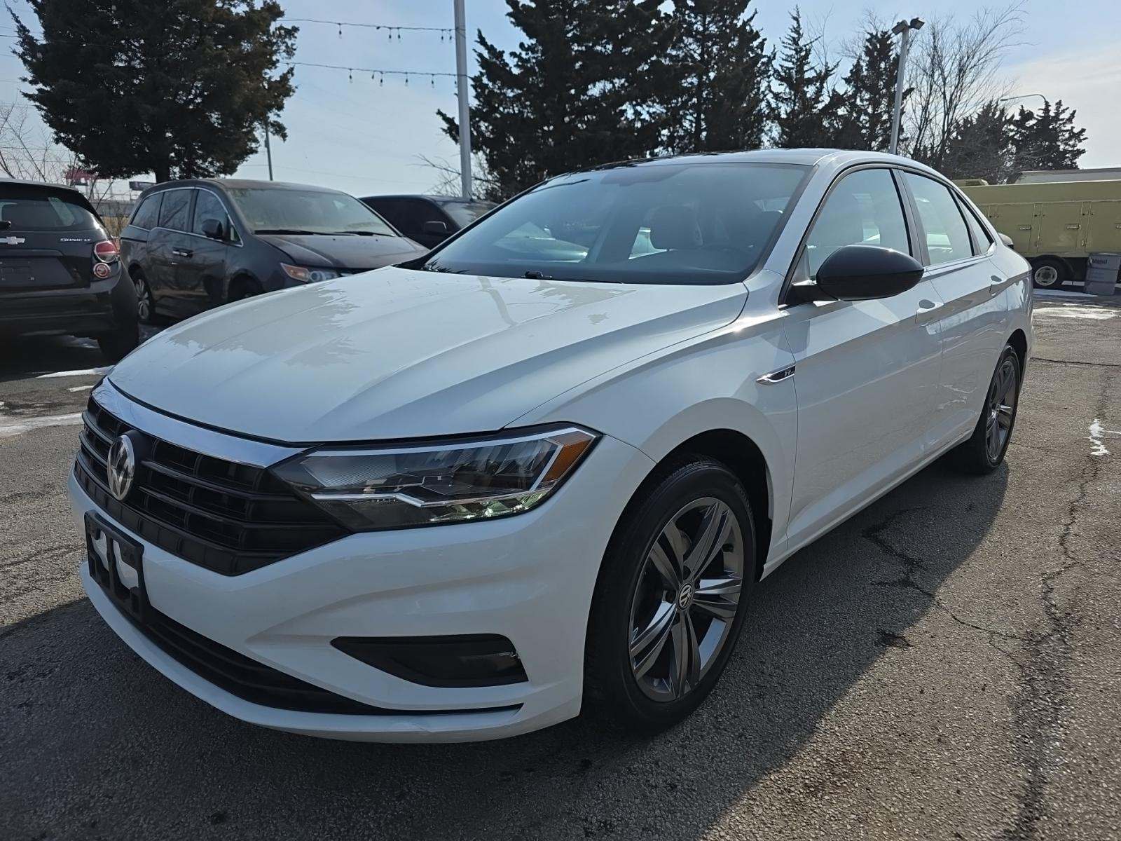 2019 Volkswagen Jetta 1.4T R-Line FWD