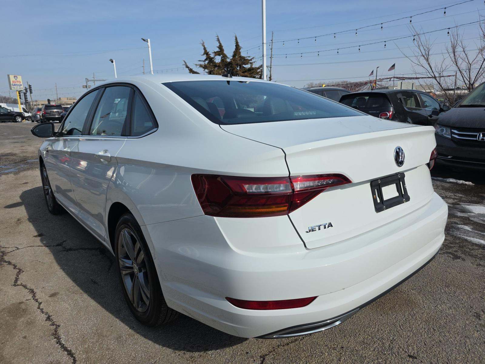 2019 Volkswagen Jetta 1.4T R-Line FWD