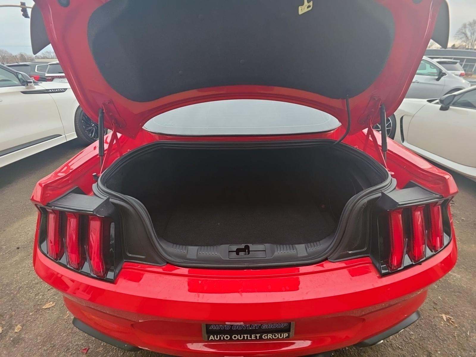 2022 Ford Mustang Mach 1 RWD