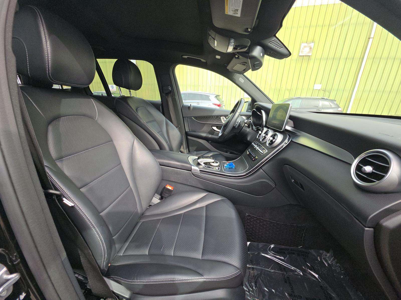 2018 Mercedes-Benz GLC GLC 300 AWD