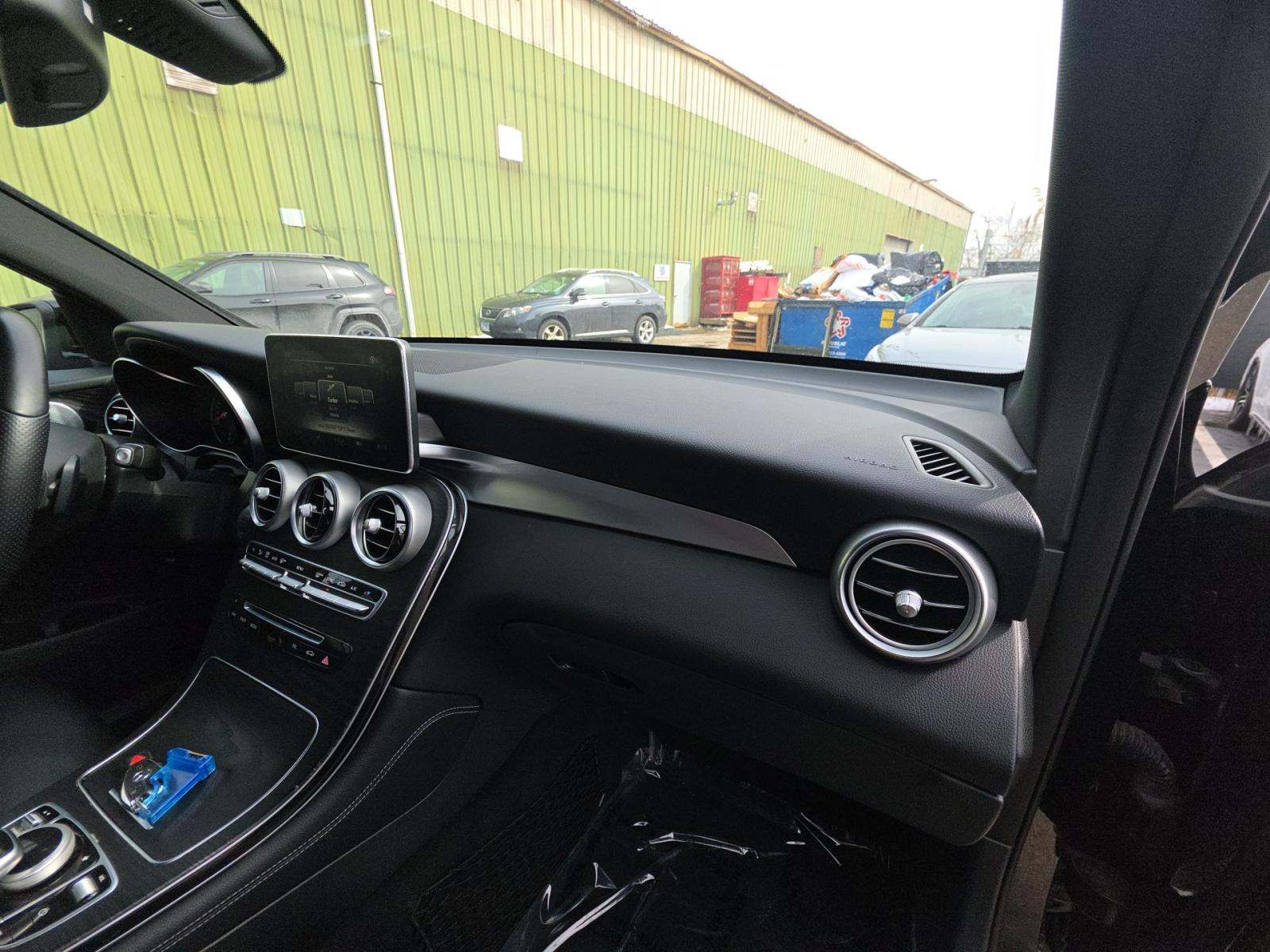 2018 Mercedes-Benz GLC GLC 300 AWD