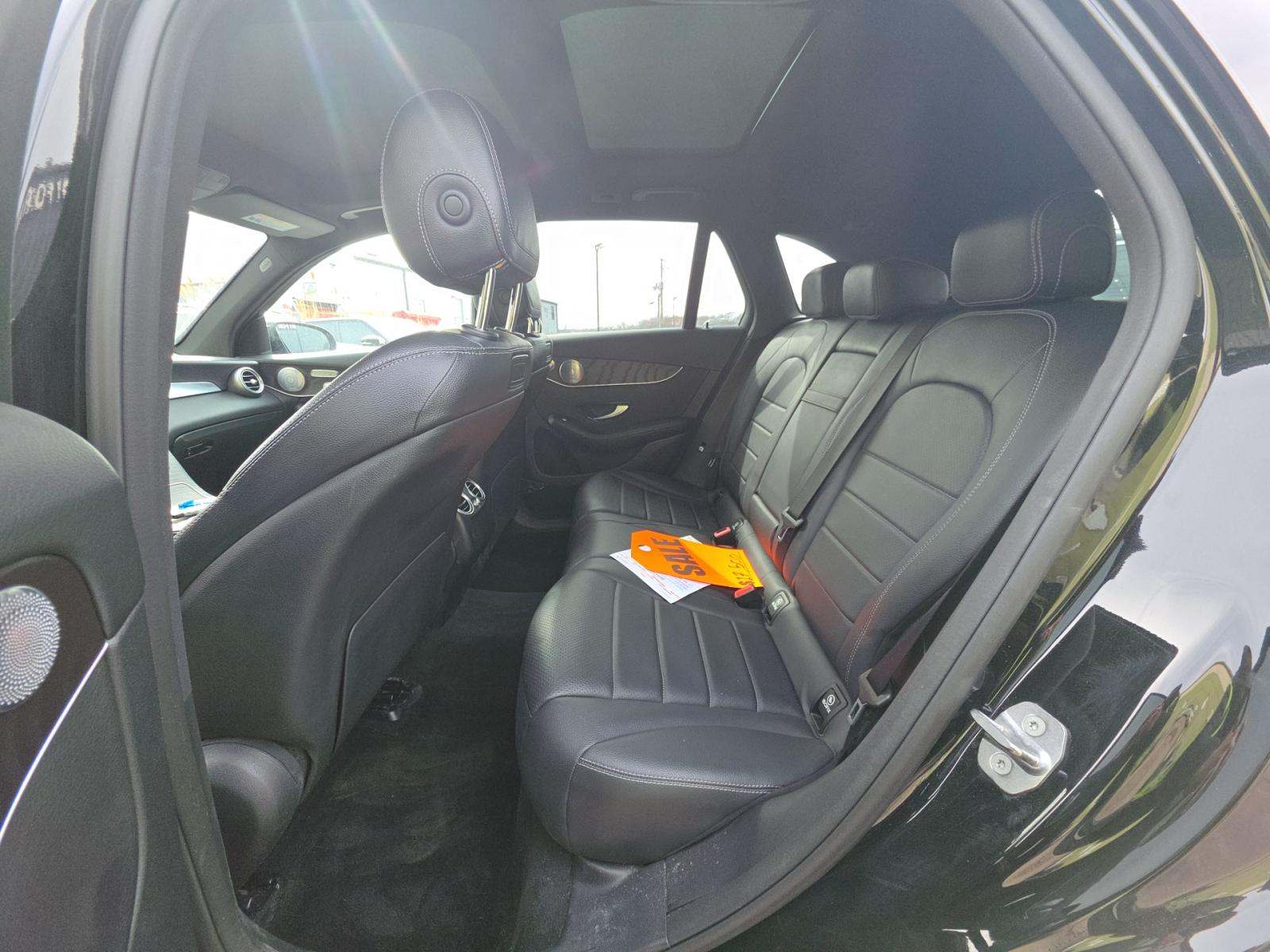 2018 Mercedes-Benz GLC GLC 300 AWD