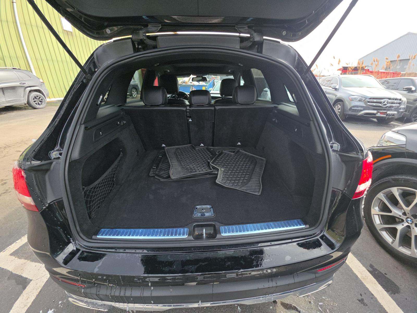 2018 Mercedes-Benz GLC GLC 300 AWD