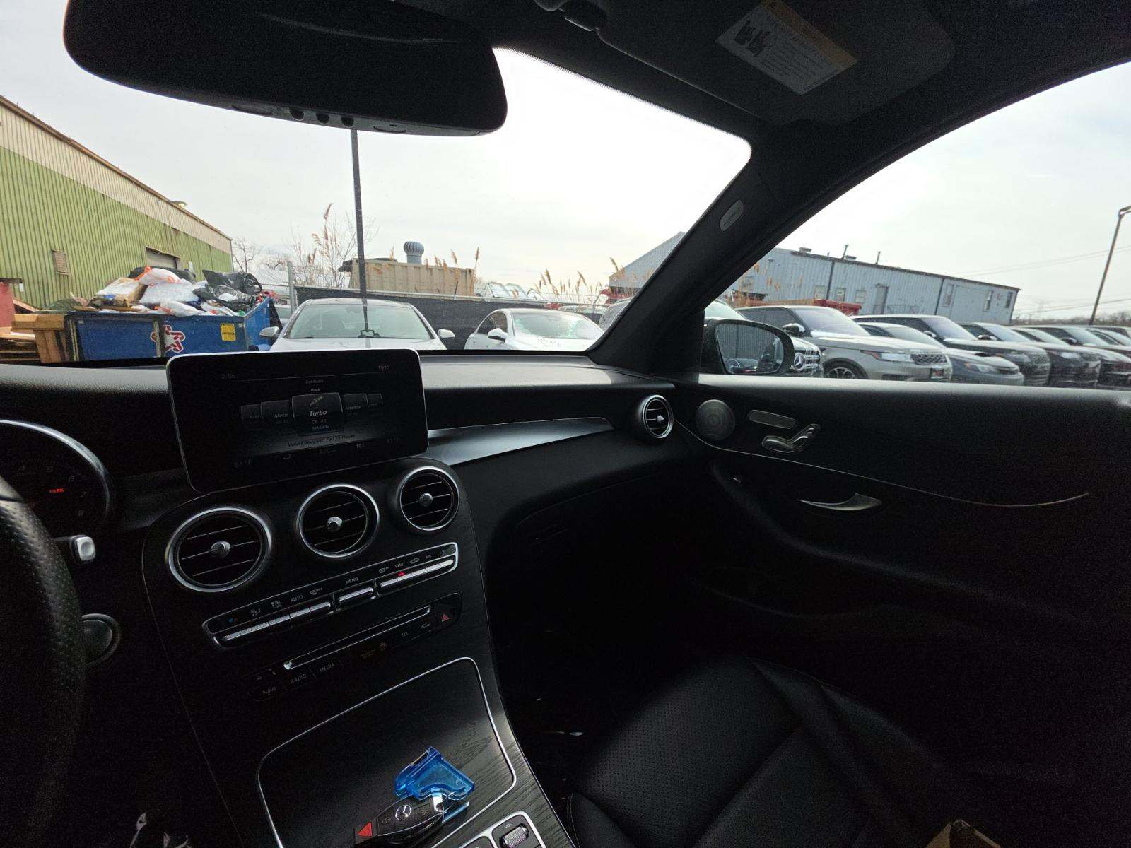 2018 Mercedes-Benz GLC GLC 300 AWD