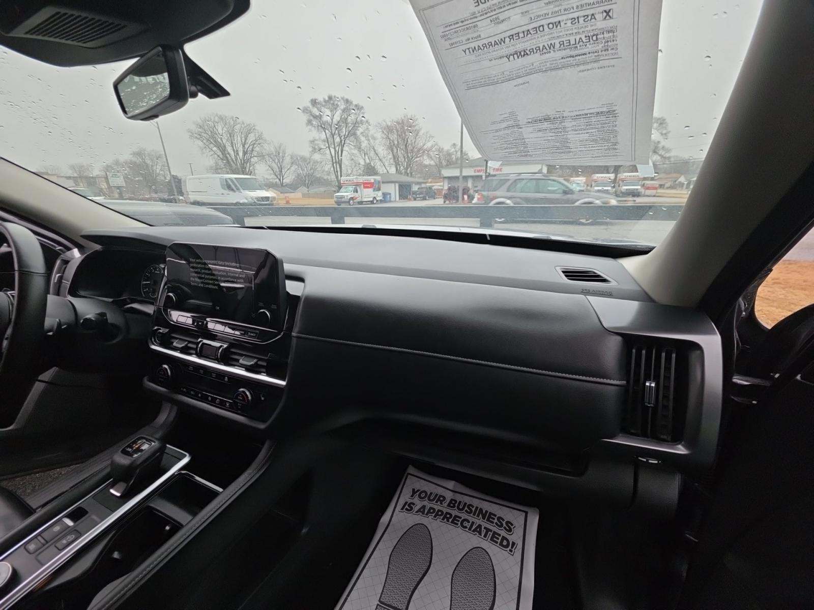 2024 Nissan Pathfinder SL AWD