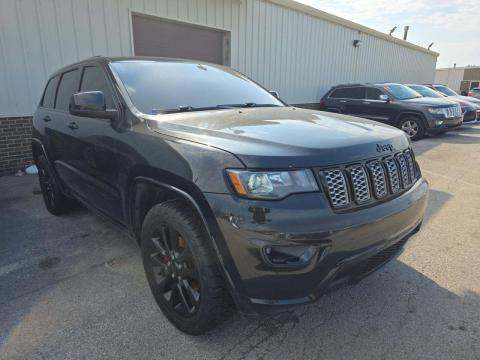 JEEP LAREDO ALTITUDE EDITION - 4