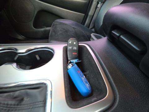 JEEP LAREDO ALTITUDE EDITION - 8